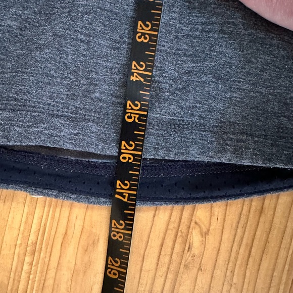 Michigan Colosseum 3/4 zipped hoodie Great condition w/ thumb holes - Picture 8 of 10